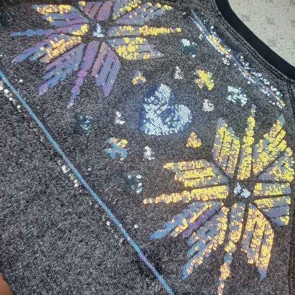 ❄️ PINK Iridescent Snowflake Sweater - Picture 2 of 6